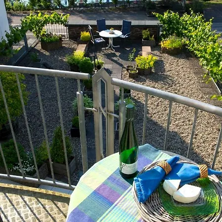 Weis * Zell an der Mosel