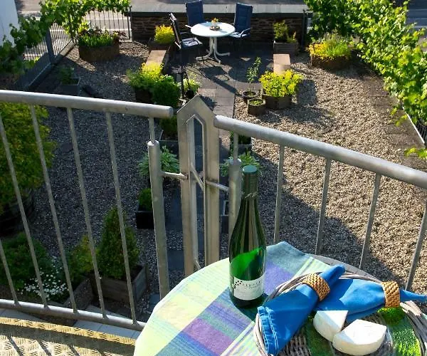 Weis * Zell an der Mosel